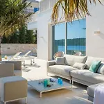 Luxury Seafront White Sparkle Brac With Heated Pool Willa Sumartin