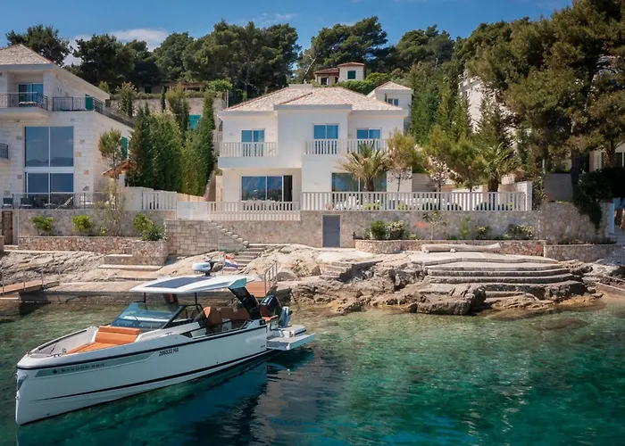 Villa Luxury Seafront White Sparkle Brac With Heated Pool Sumartin